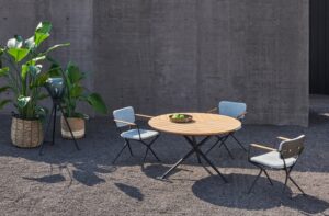 Chic Gardens magazine voor outdoor living en design: Royal Botania: comfort en loungegevoel met Exes
