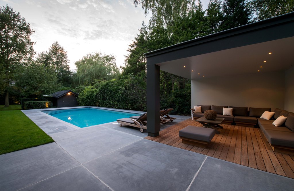 Tuin, terras en oprit: Ebema_Stone&Style speelt in op nieuwe tuintrends met betonoplossingen. Hoe groter de tegels, hoe beter!